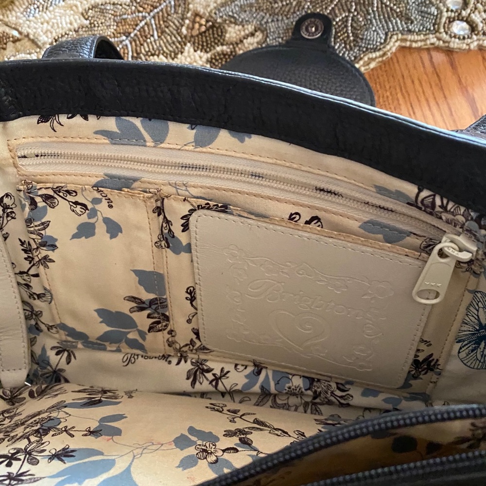 Brighton purse. The heart needs refinished. - Picture 4 of 7